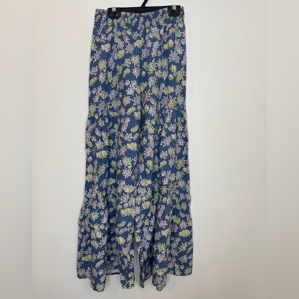 United colors of benetton Floral tiered Blue wide leg pull on pants size 11-12